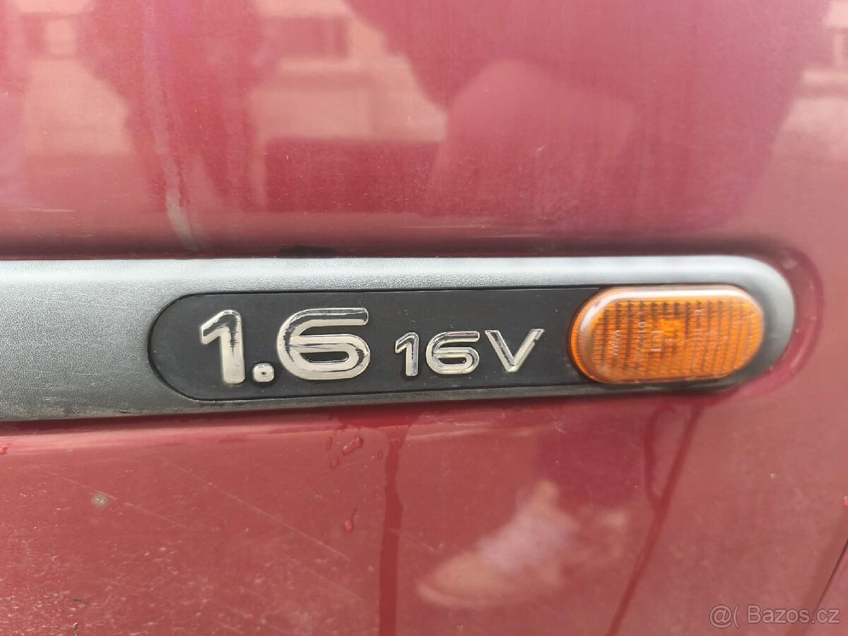 Renault laguna 16.16. benzín - 6