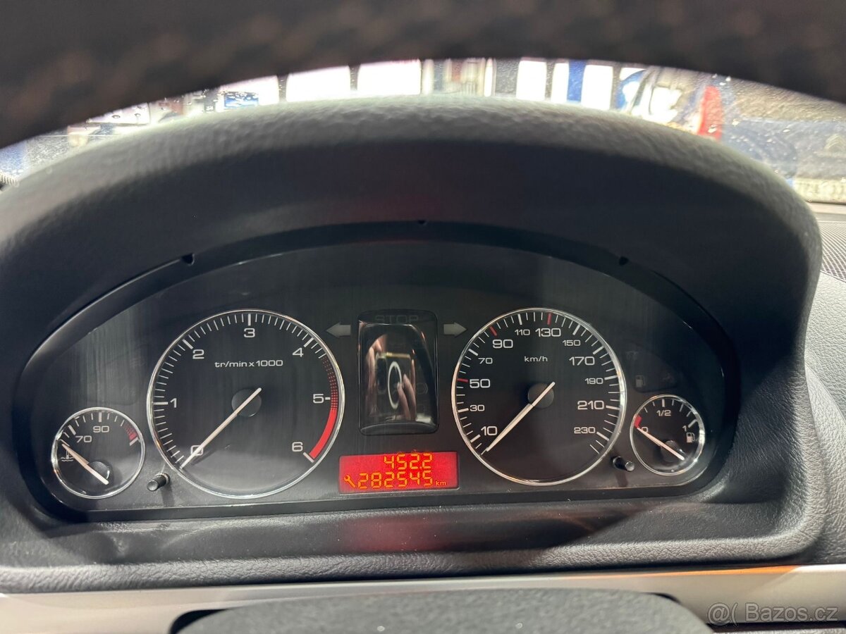 Peugeot 407 1.6 hdi - 6