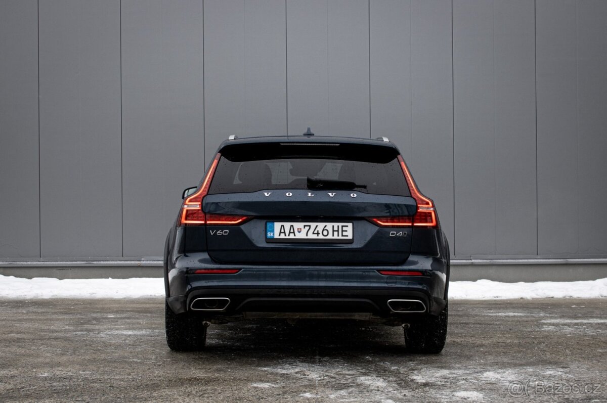Volvo V60 Cross Country D4 AWD Pro AUTO. - 6