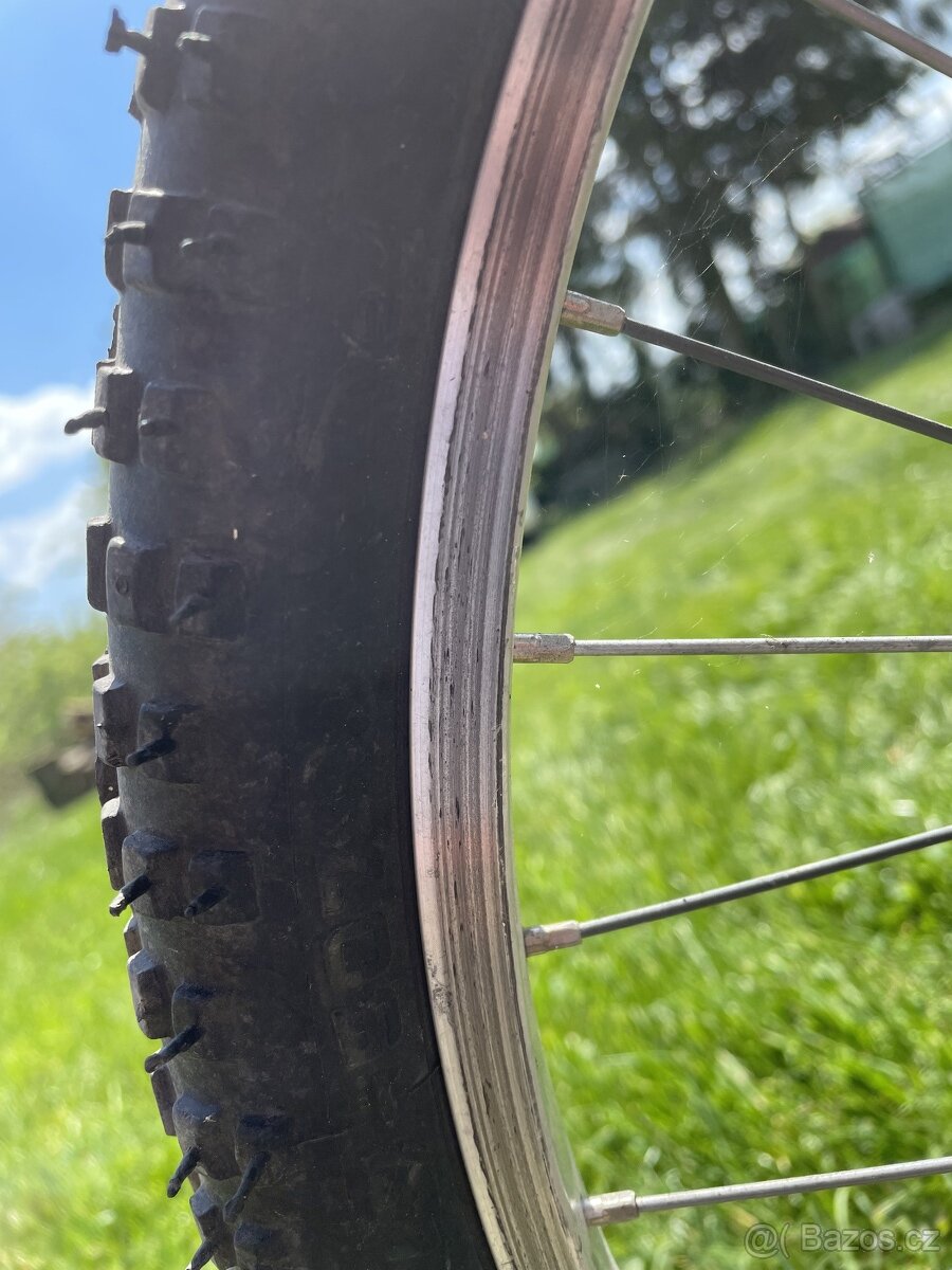 Prodám zánovní dětské kolo. - 6