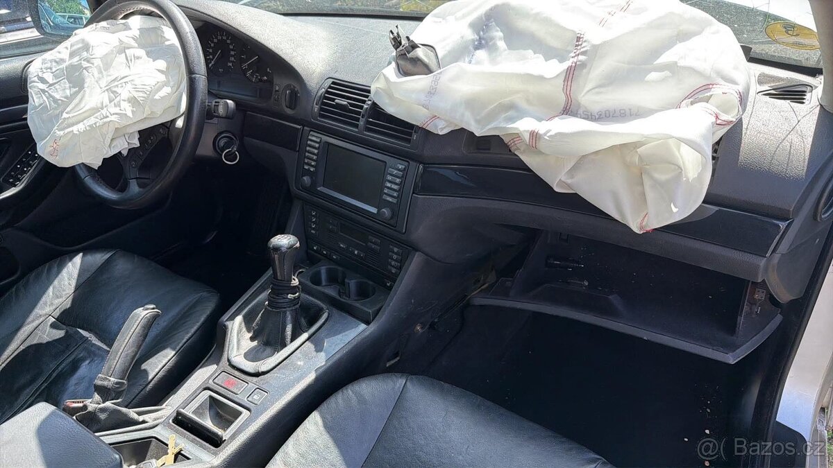 Díly-BMW E39 525D titansilver - 6