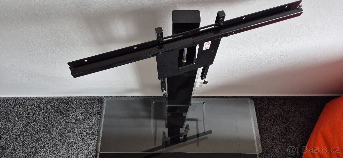 Televizní stolek, držák na televizi... - 6