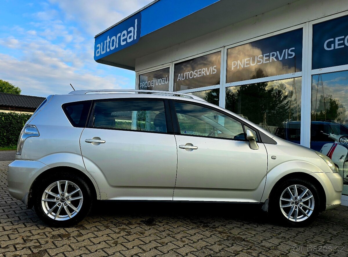 Toyota Corolla Verso, 1,8i serv.kniha 1.maj ČR - 6