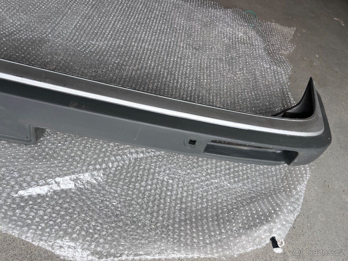 Fiat 127 top, nový přední nárazník - 6