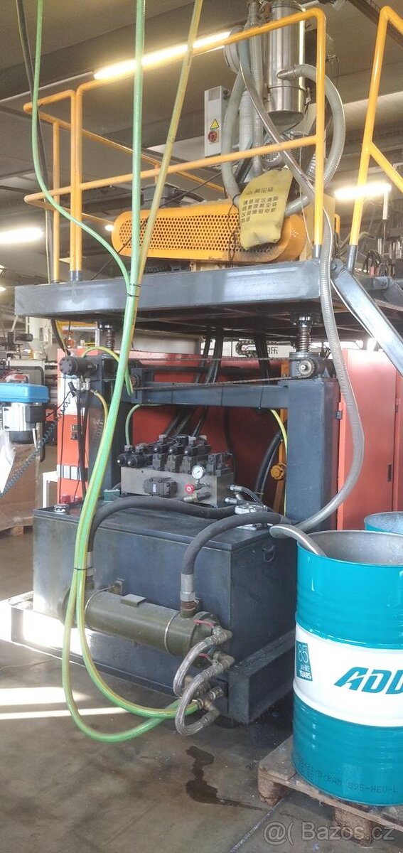 Vyfukovací stroj TONVA TVA-30L - 6