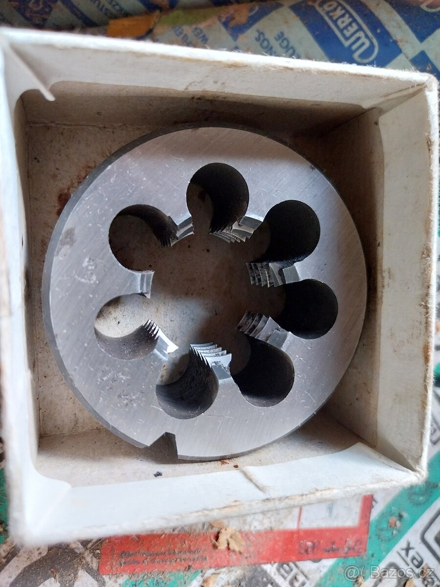 Vybavení soustružnické dílny - 6