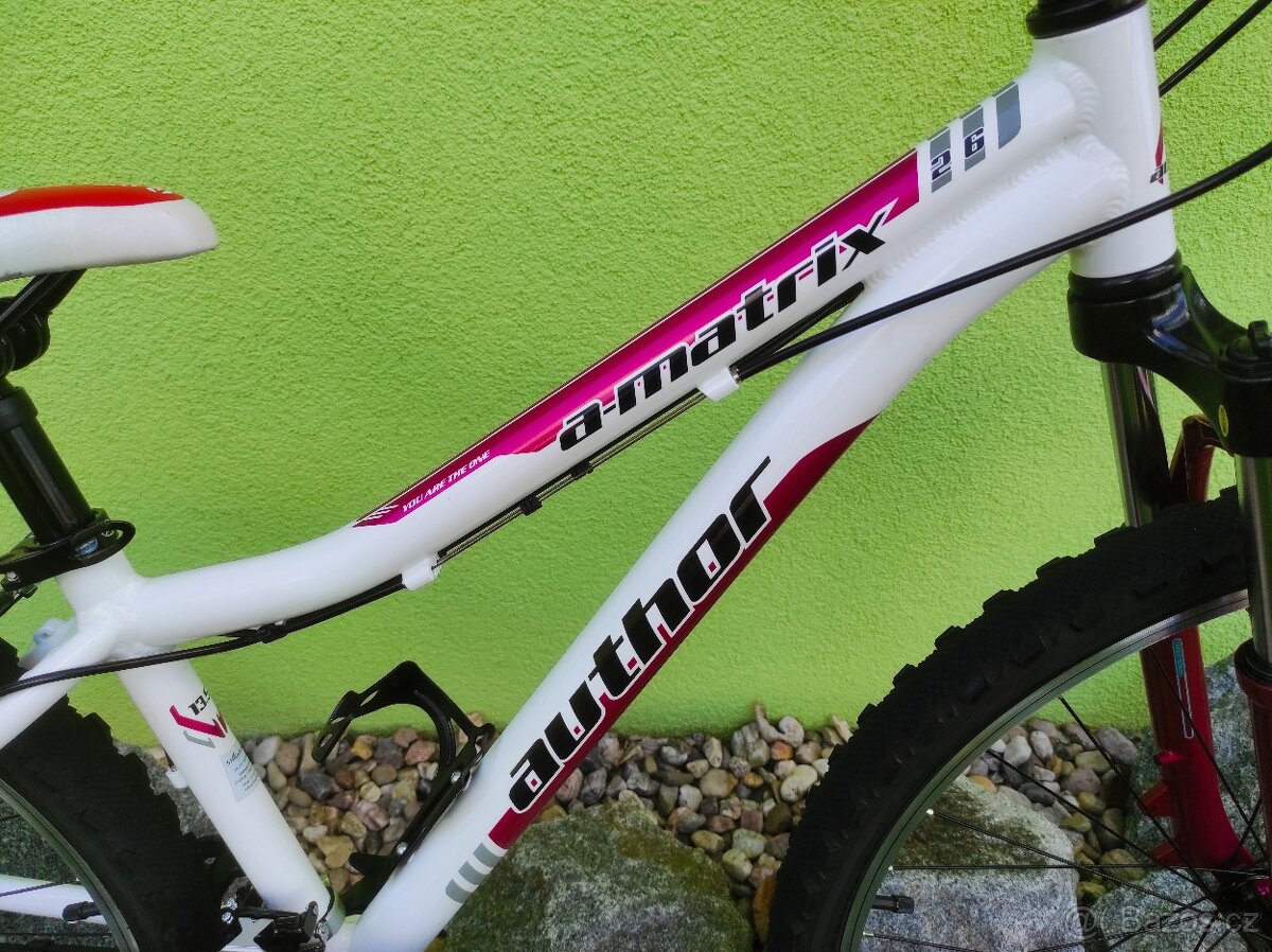 Značkové kolo Author A-MATRIX 26" (bílá/červená) - 6