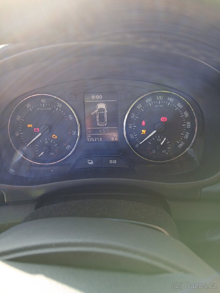 ŠKODA Fábia 1.2 tsí Facelift - 6