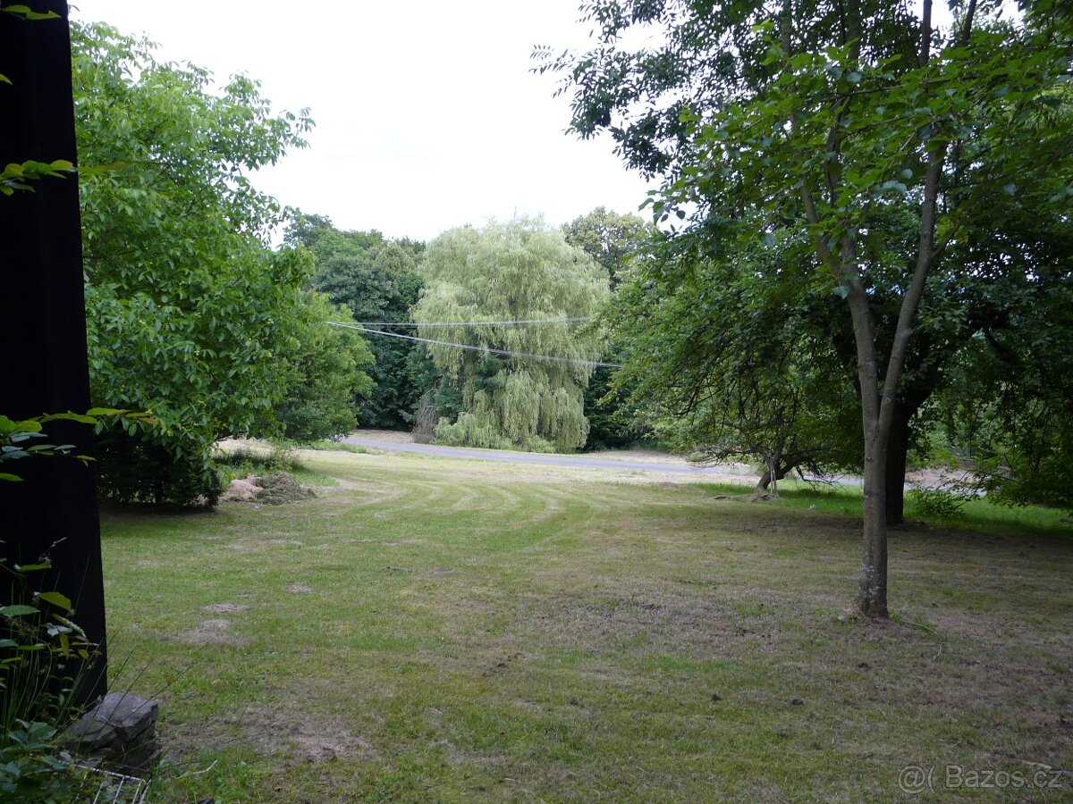 Velký stavební pozemek Oznice - 6