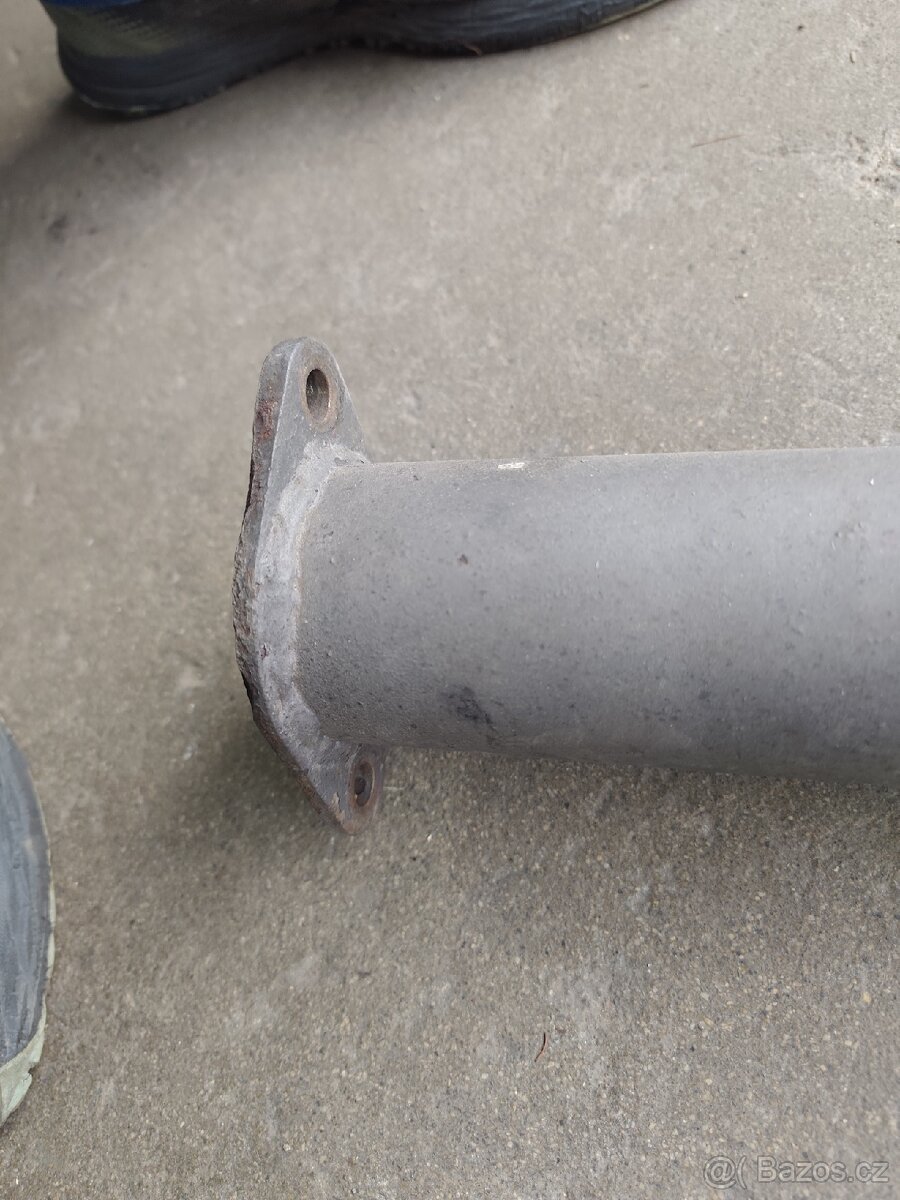 P: výfuk impreza turbo - 6