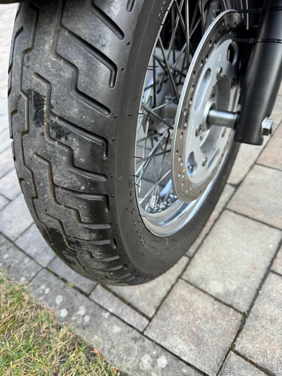 Kawasaki VN900 Classic - 6