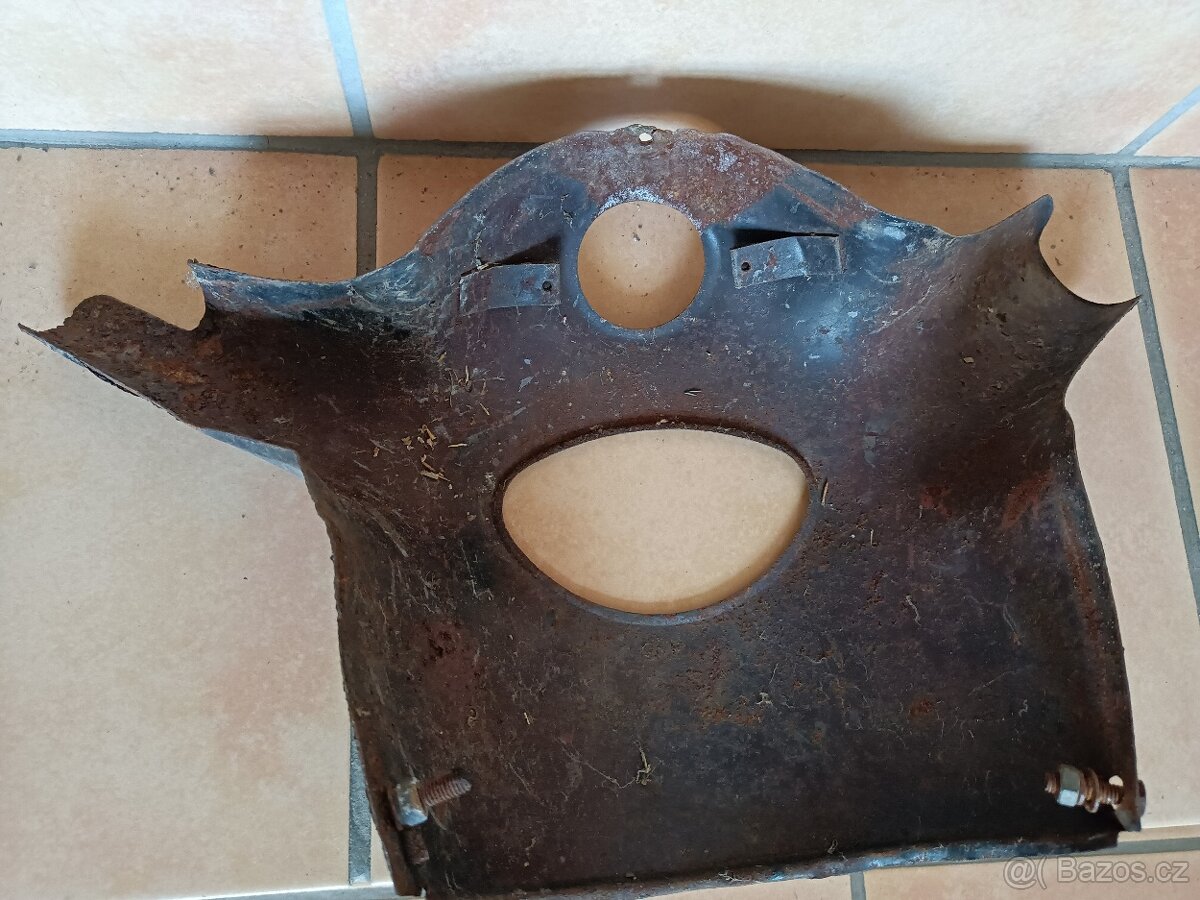 Jawa panelka - maska světla - 6