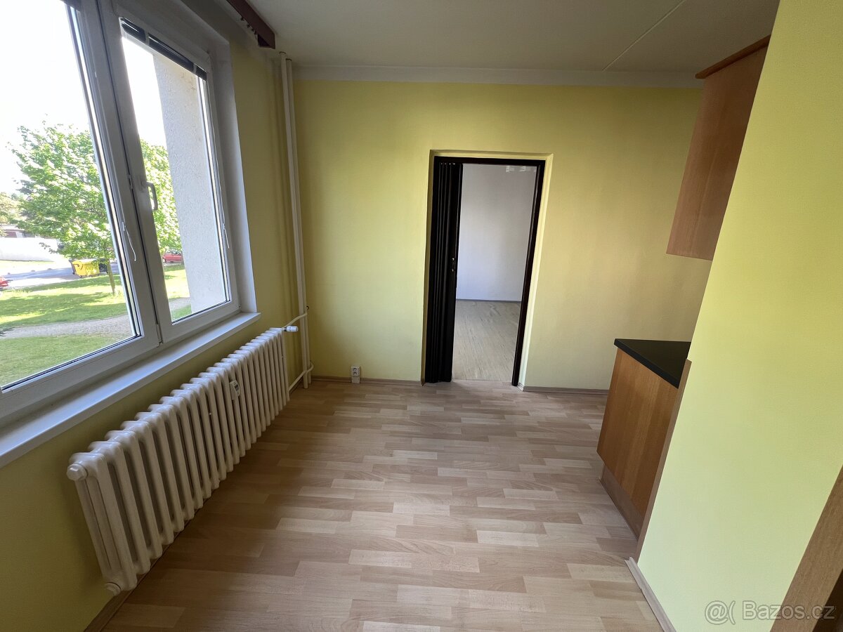 Prodej bytu 2+1 OV, ul. Sídliště Míru, Podbořany - 6