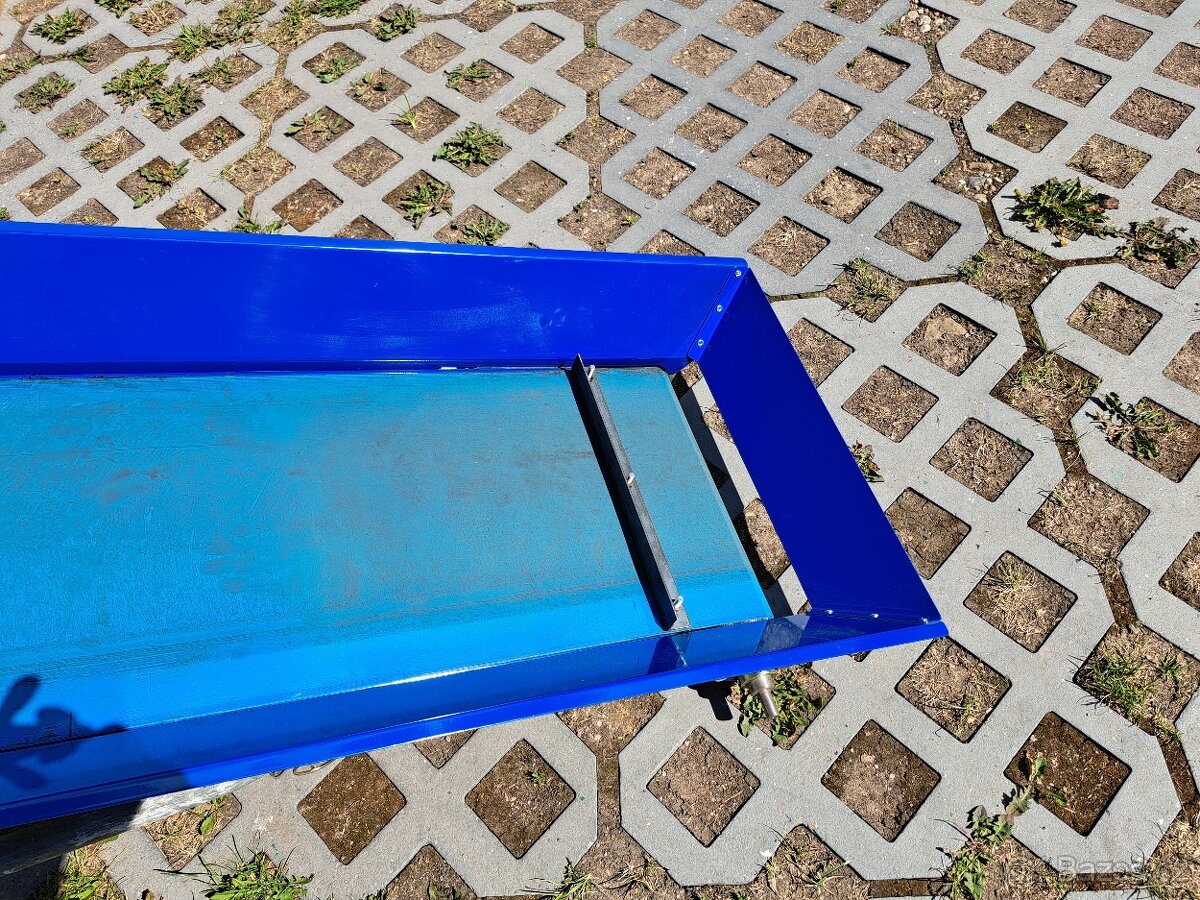 Pasovy dopravnik 3,1m - 6