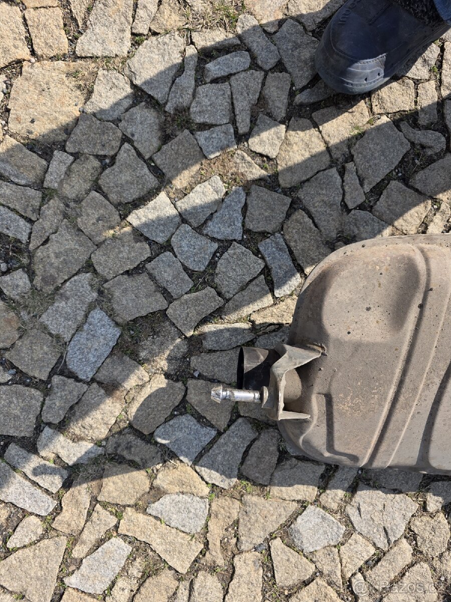 Audi Q7 4L V12 tdi 6.0 včetně koncovek - 6