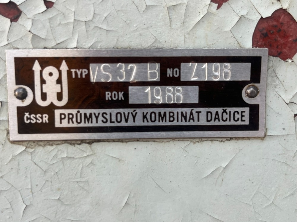 Sloupová vrtačka VS32B - 6
