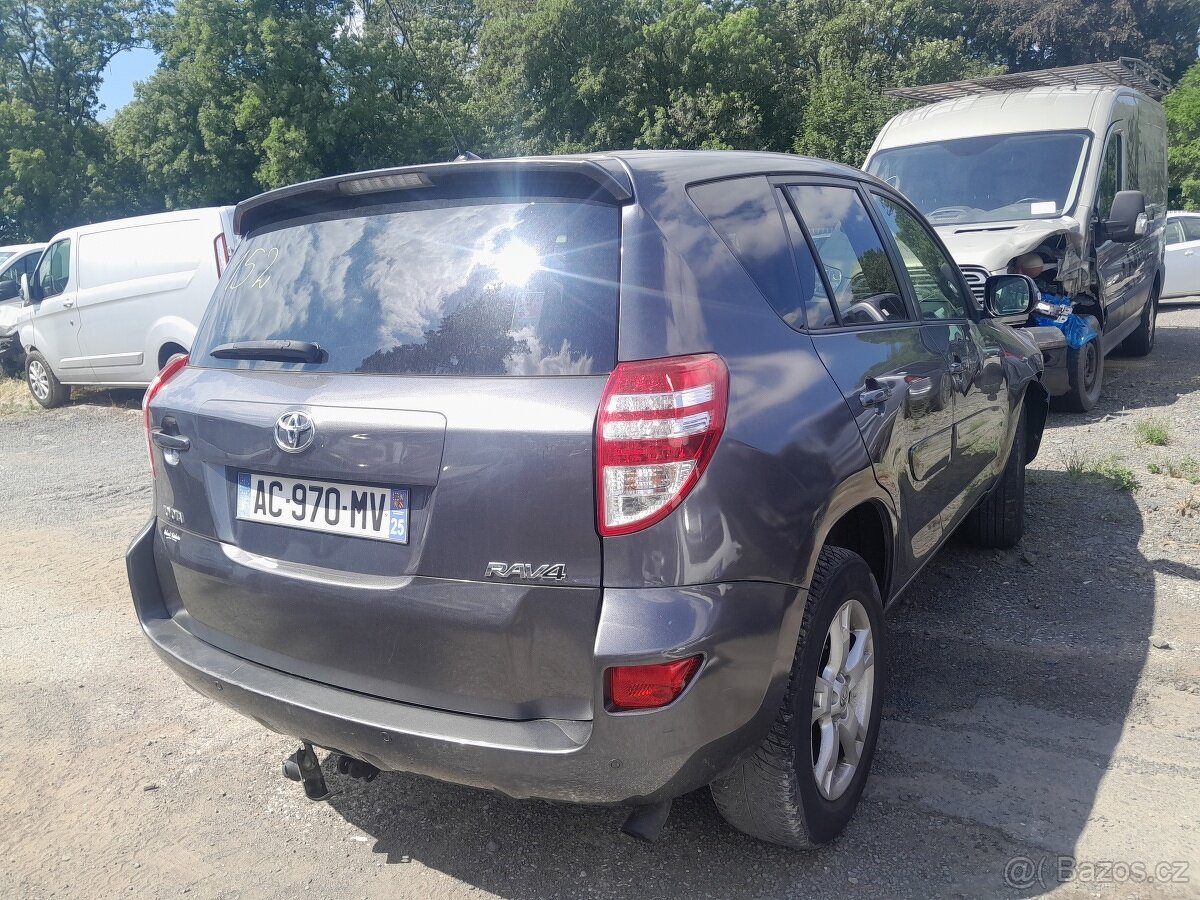 Toyota Rav4 2,2 D-4D 150 4X4 - 6