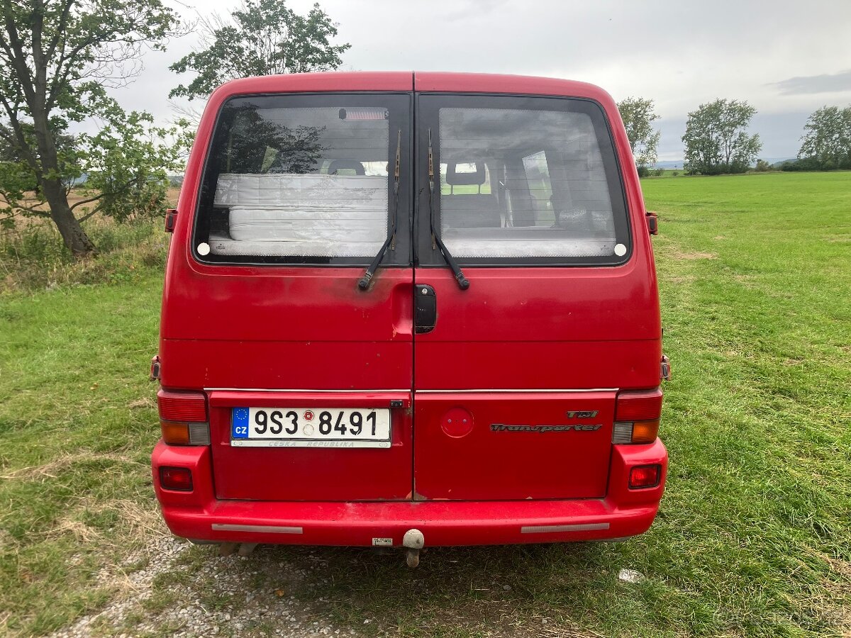 Transporter T4 s posteli 2.5tdi 75kw - 6