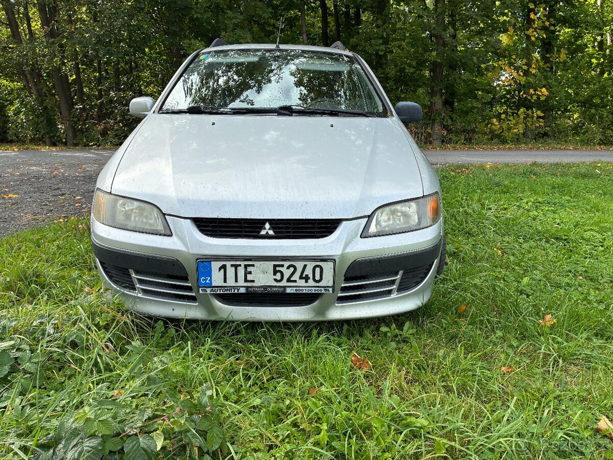Mitsubishi Space Star - 6