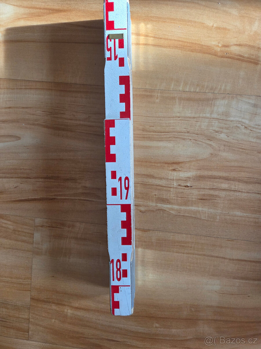 Dřevěná nivelační - geodetická lať - 2 m - 6
