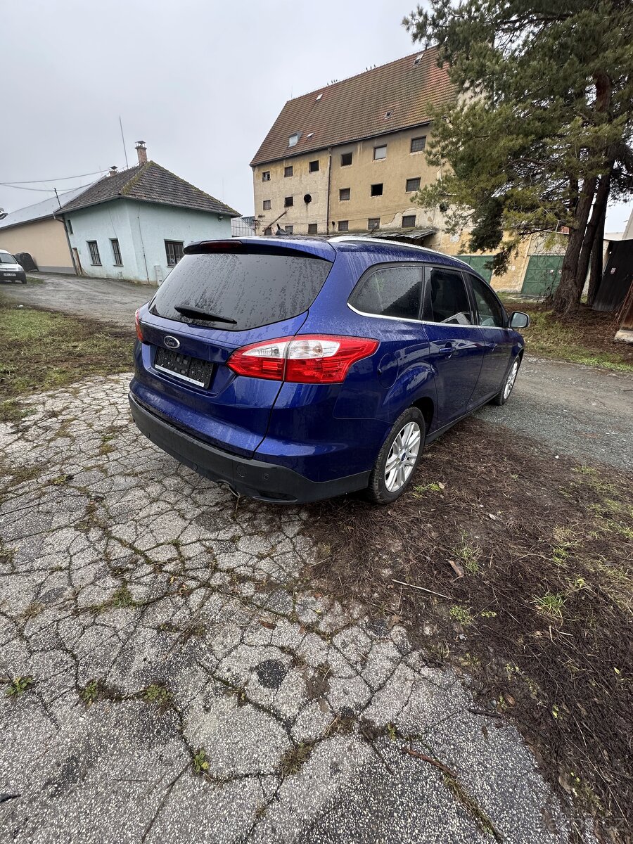 Ford Focus - 6