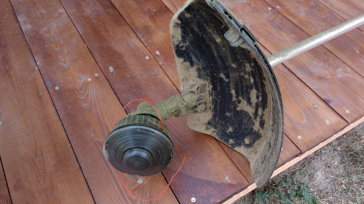 Křovinořez Fieldmann - 6