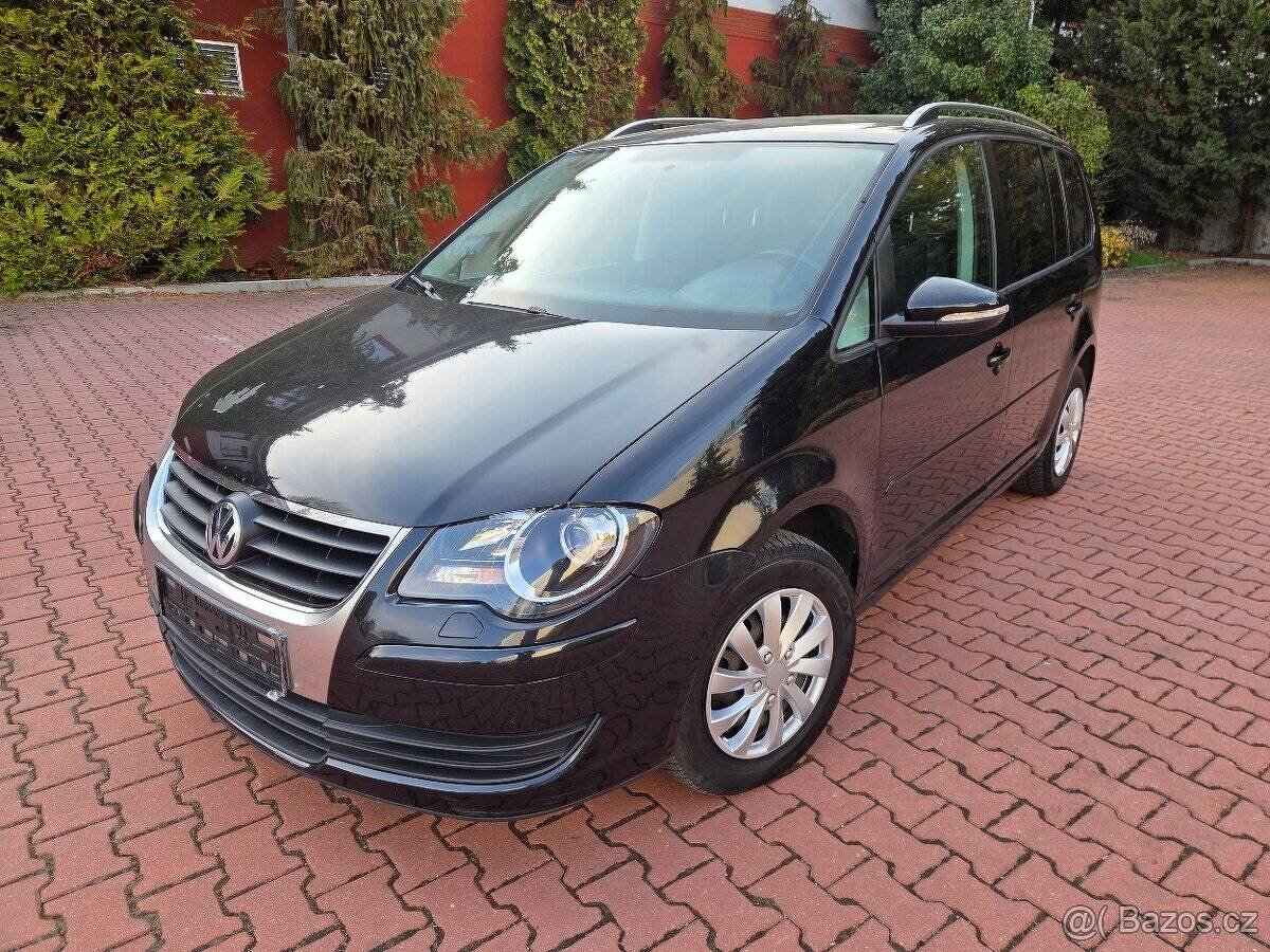 Touran 1.9TDI 77kW Freestyle 7.míst,1.maj.serviska,navi - 6