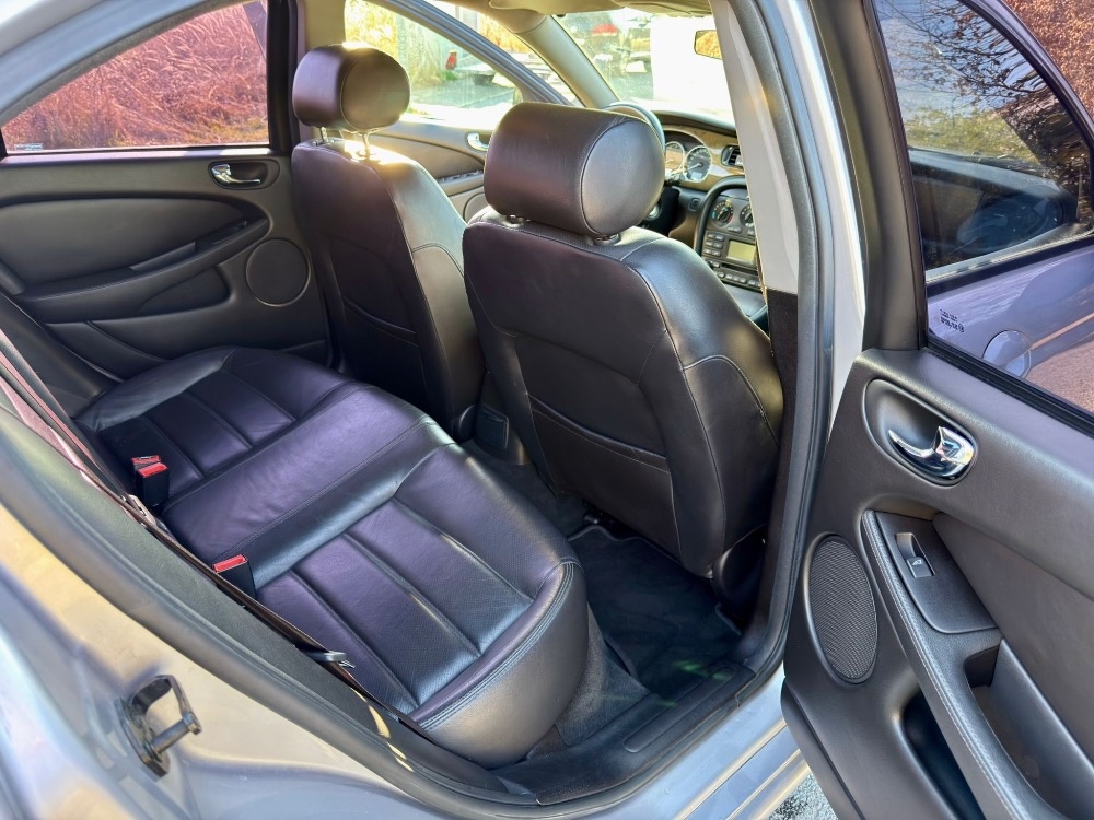 Jaguar X-type 2.1 V6 - 6