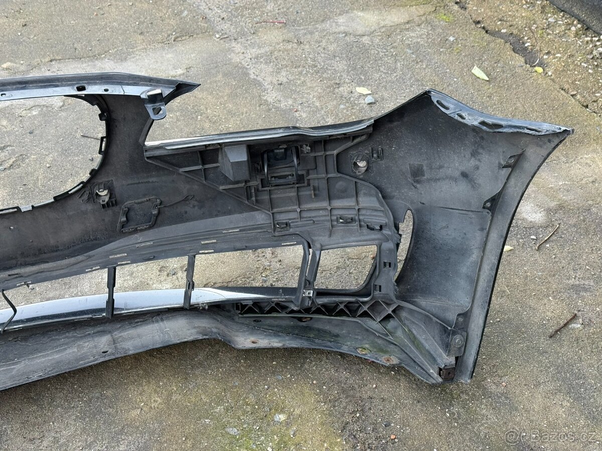 BMW řada 7 F01 F02 LCI - přední nárazník - 6