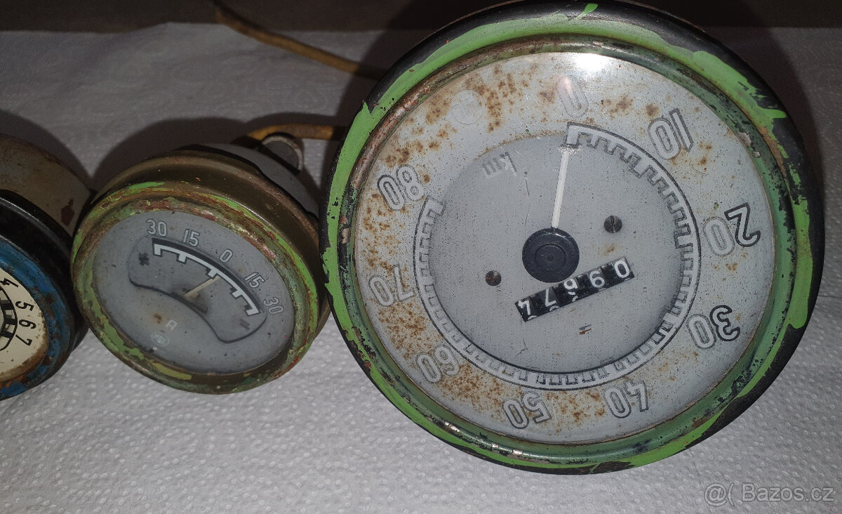 Budíky Škoda Tatra Praga - 6