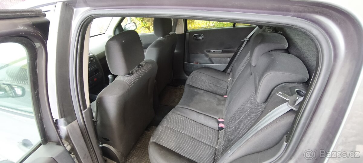 Renault Megane 2 1.6 i benzin 2004 - 6