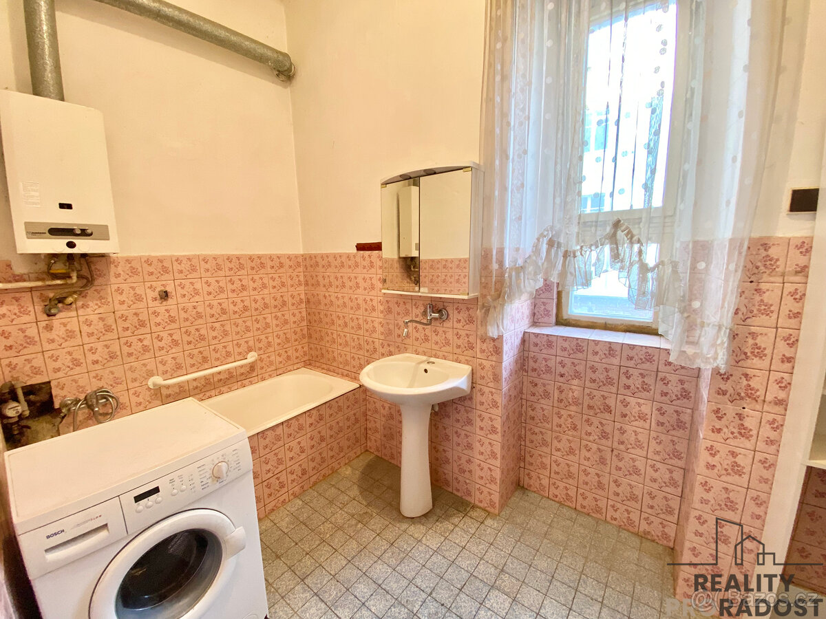 Prodej velmi pěkného bytu v Olomouci, ulice Komenského. - 6