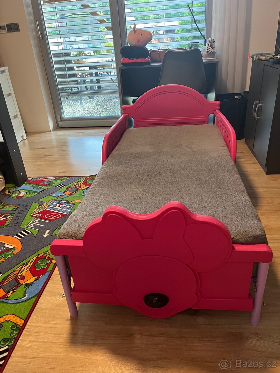 Dětská postel Minnie + 2x matrace - 6