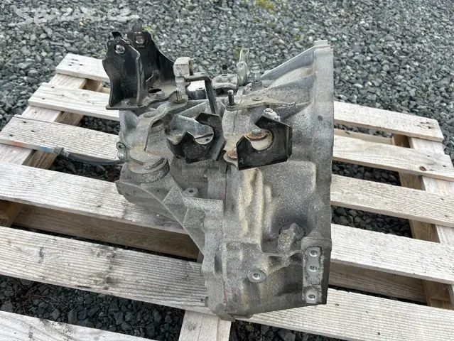 Toyota Auris 1.33 převodovka - 6