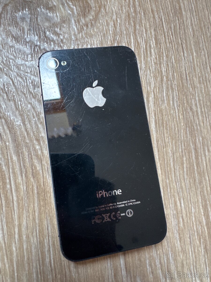 Apple iPhone 4s 16GB - 6