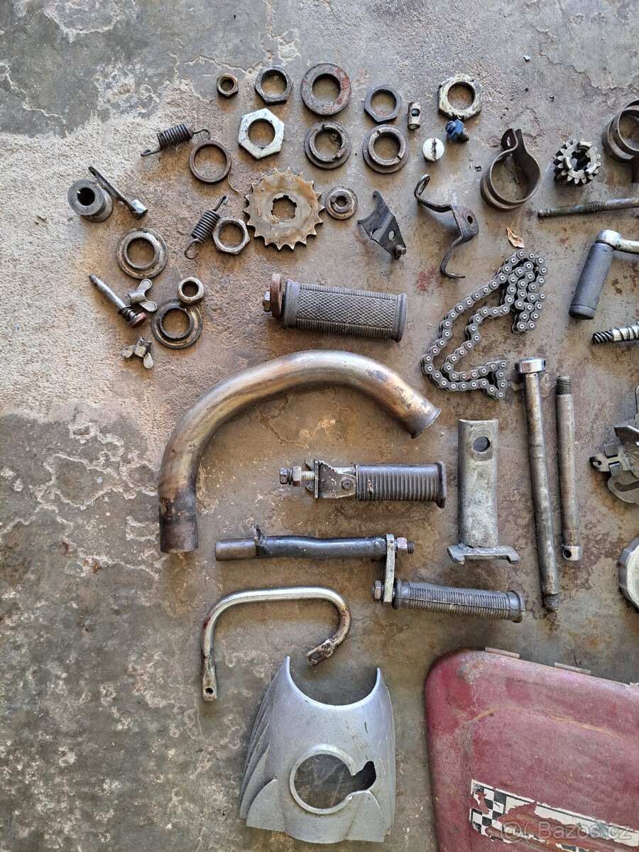 Jawa - náhradní díly - 6