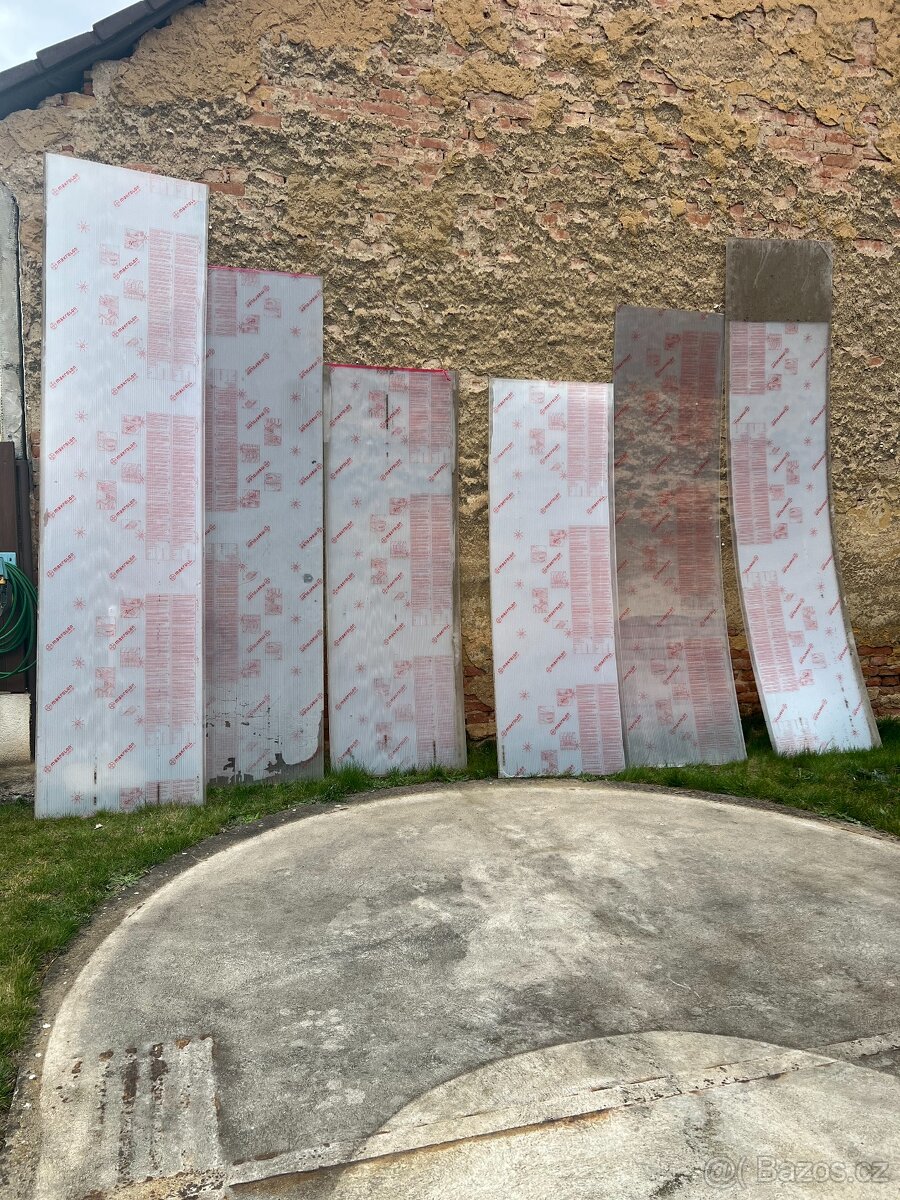 Polykarbonát - Makrolon - 6