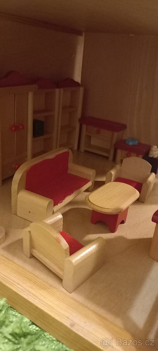 Doměček pro panenky i s nábytkem - 6