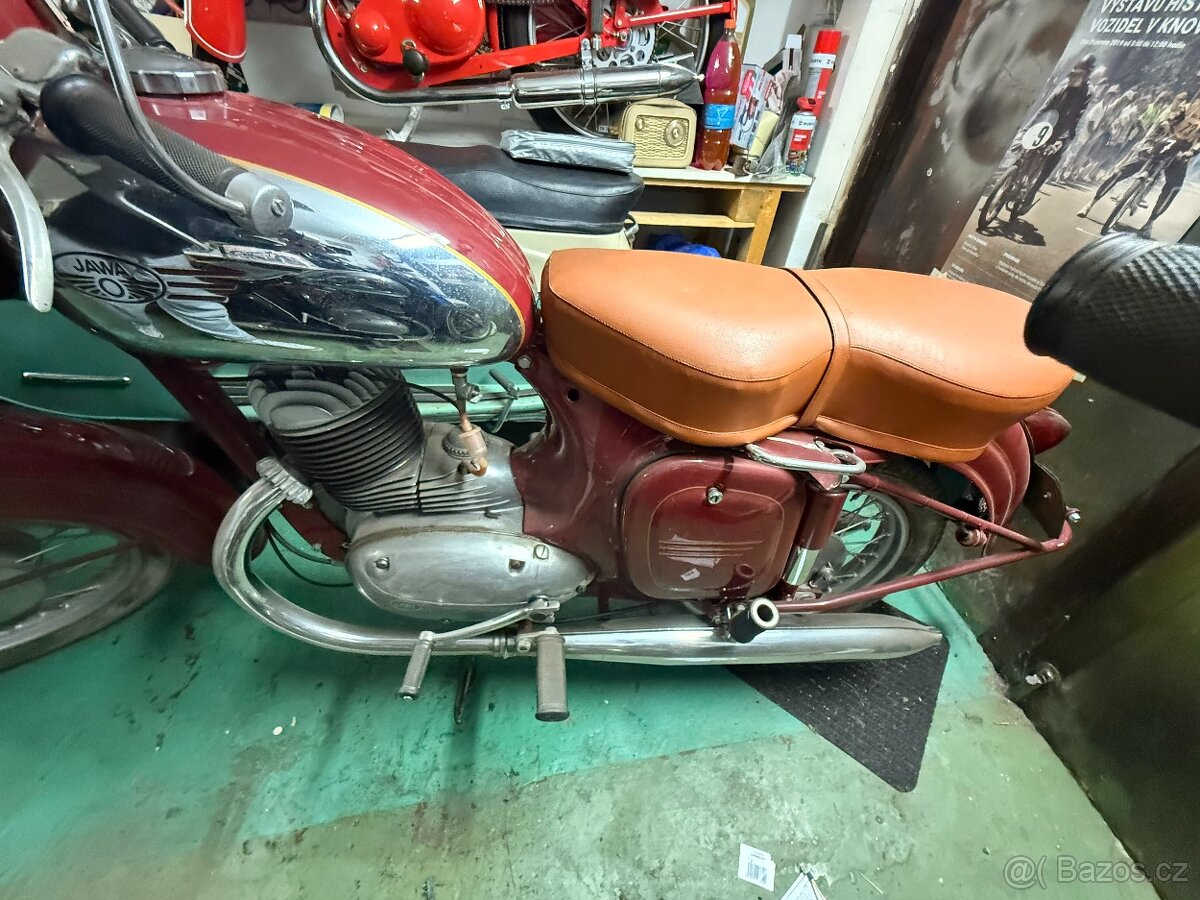 jawa 250 352 po renovaci - 6