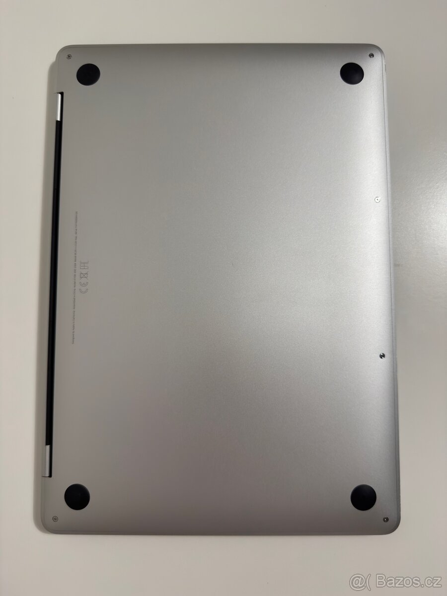 MacBook Pro 13” 2017 - 6