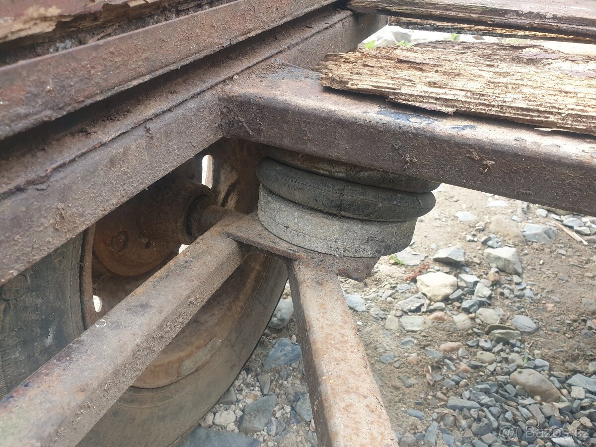 Přívěsný vozík bez TP - 6