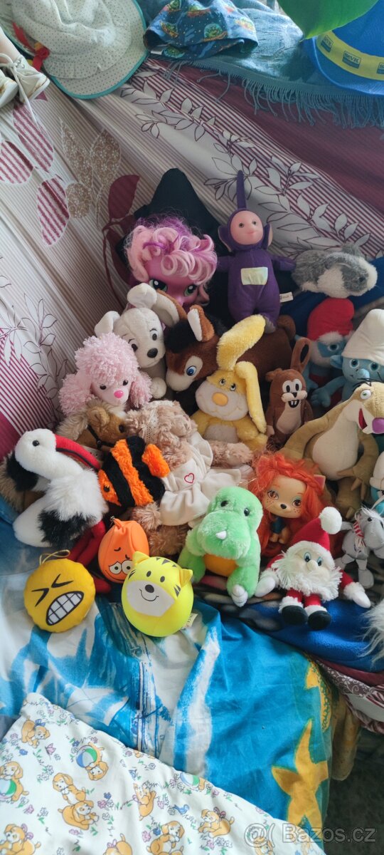 Plyšáci,panenky - 6