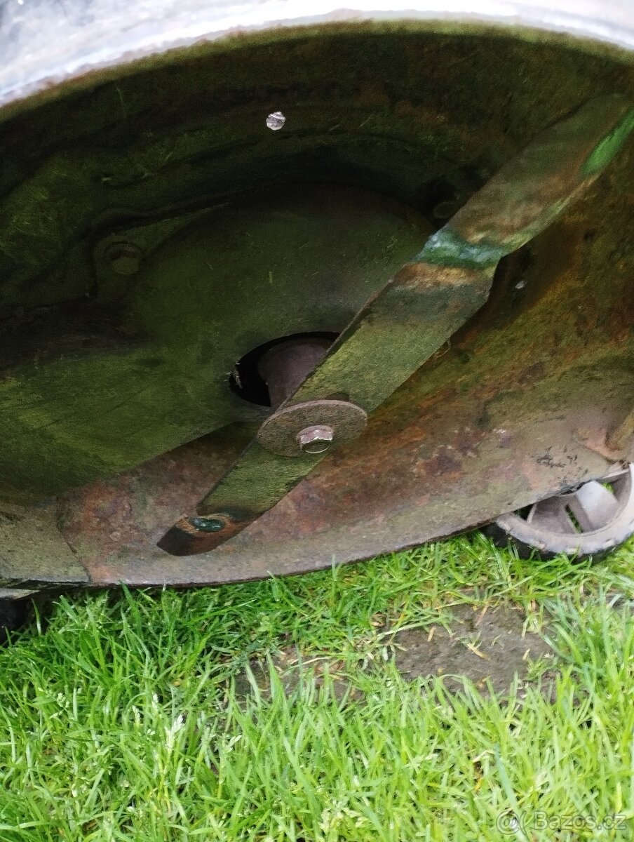 Benzínová sekačka - 6