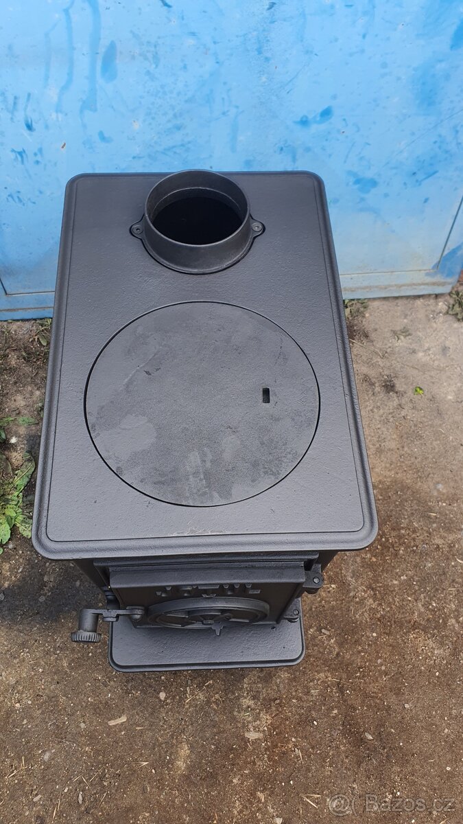 Litinová kamna Jotul F 602 N černý lak - 6