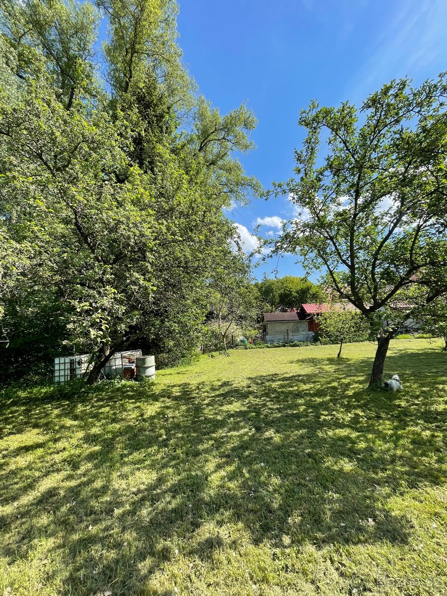 Klidná lokalita, připraveno ke stavbě - 6