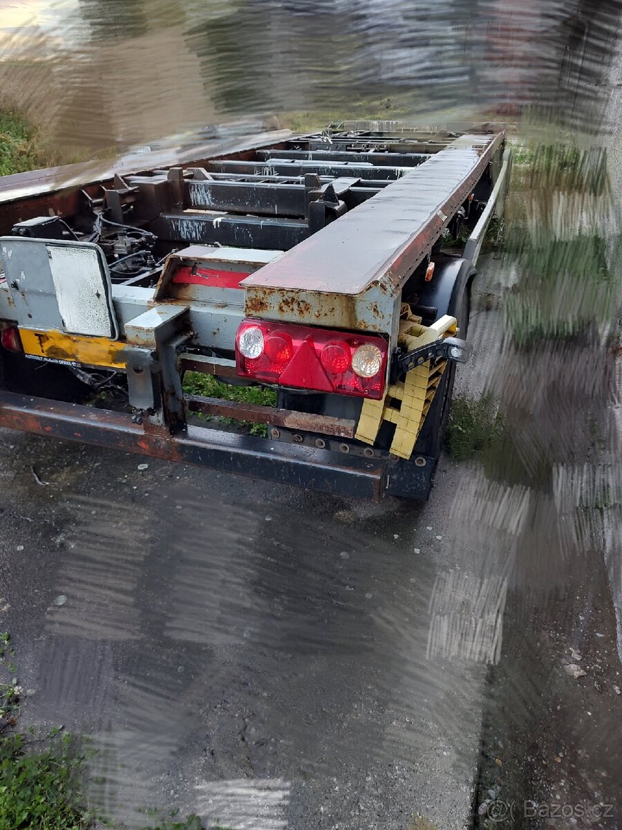 Podval plato kontejnerový nosič HKM - 6