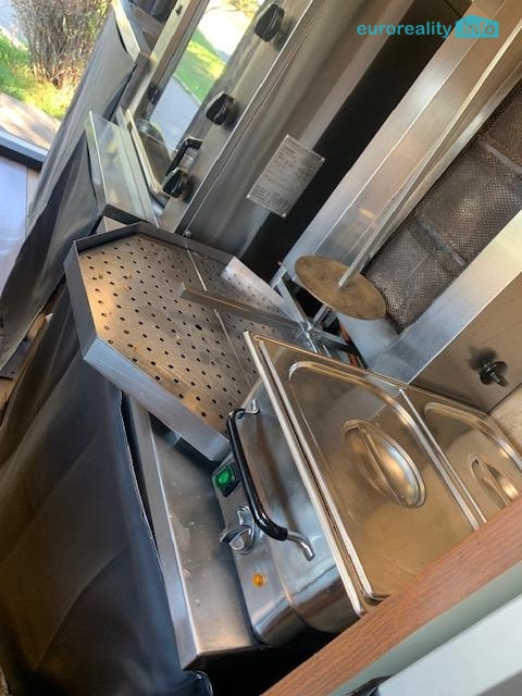 Pronájem, stánek rychlého občerstvení, 8 m2, Praha 9 - 6