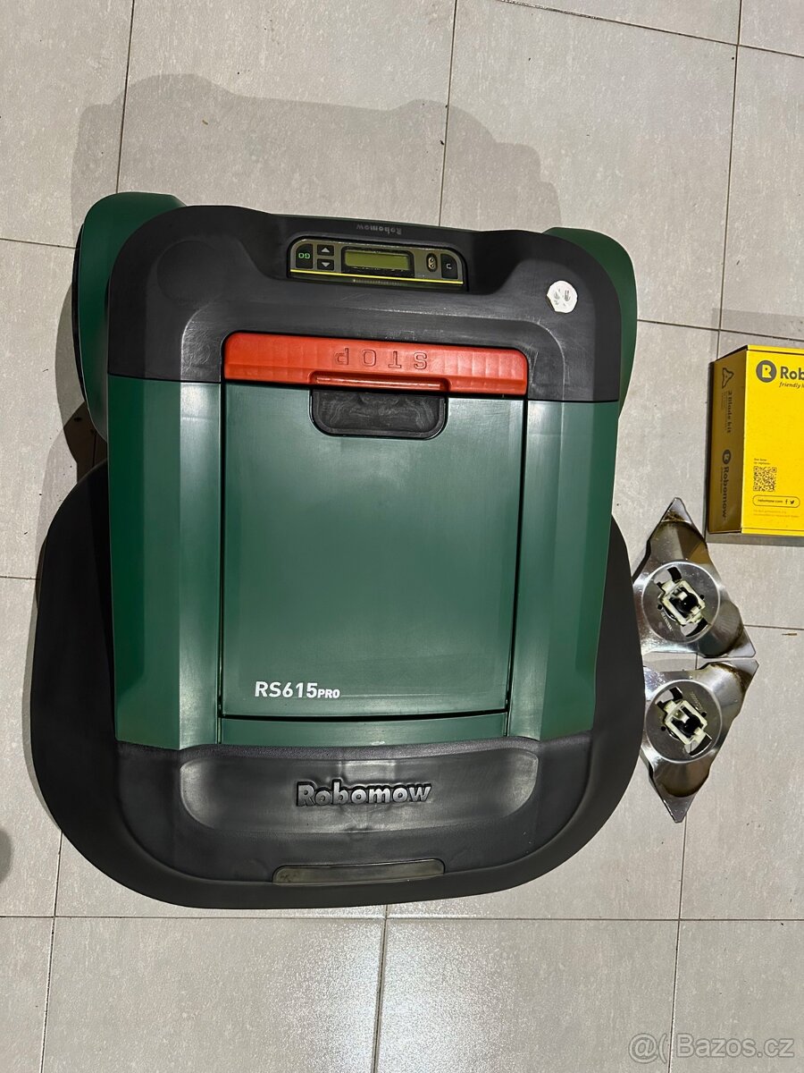 ROBOTICKÁ SEKAČKA RS615 PRO - 6