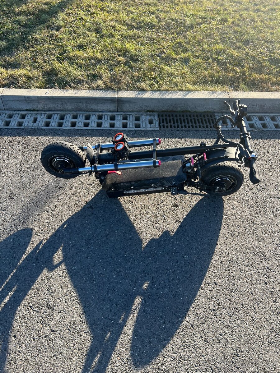 Elektrokoloběžka - 6