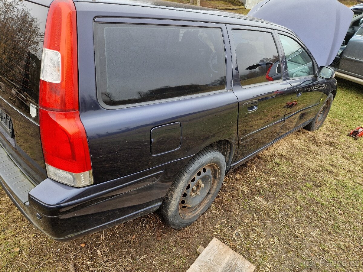 Volvo V70 D5 136kw - 6